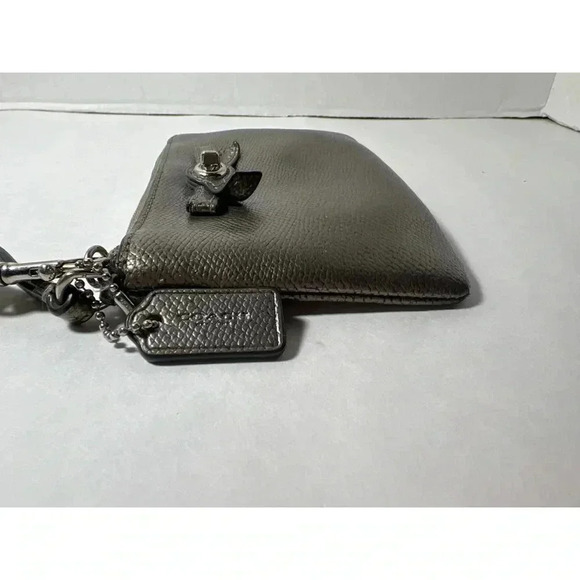 Coach wristlet - Picture 5 of 6